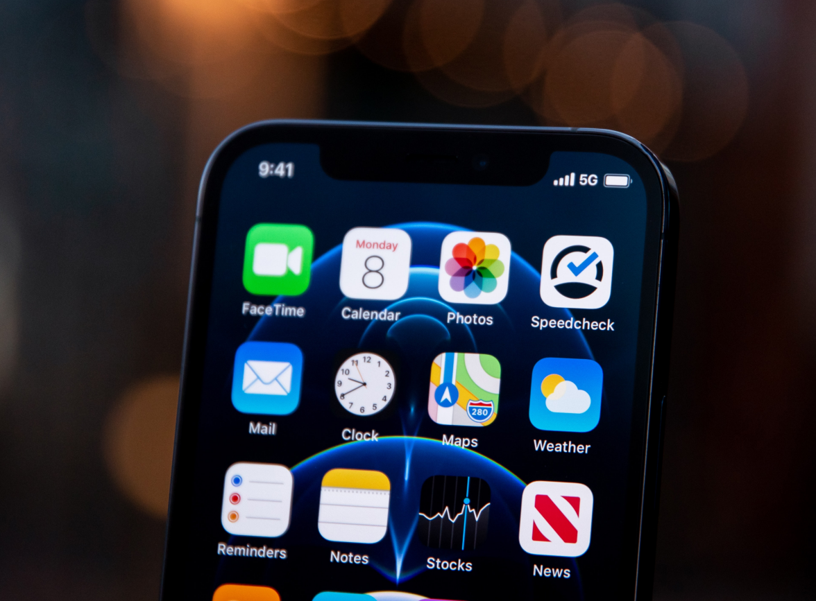 枣阳苹果手机维修分享为什么 iPhone 12 在冬季会自动关机 